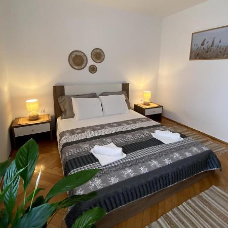 Apartman Francesca Пула Екстериор снимка